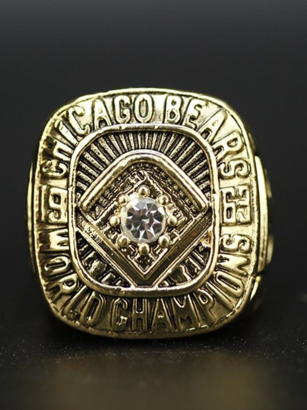 Chicago Bears Championship Ring... Fast shipped from USA